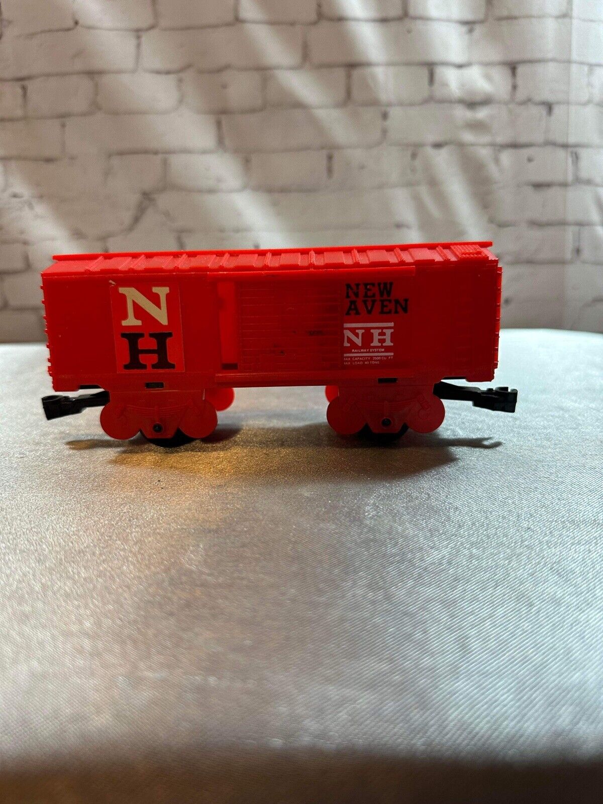 Vintage The Chessie Battery Diesel Train - 1976 Durham Rail Power NO.8816 VTY