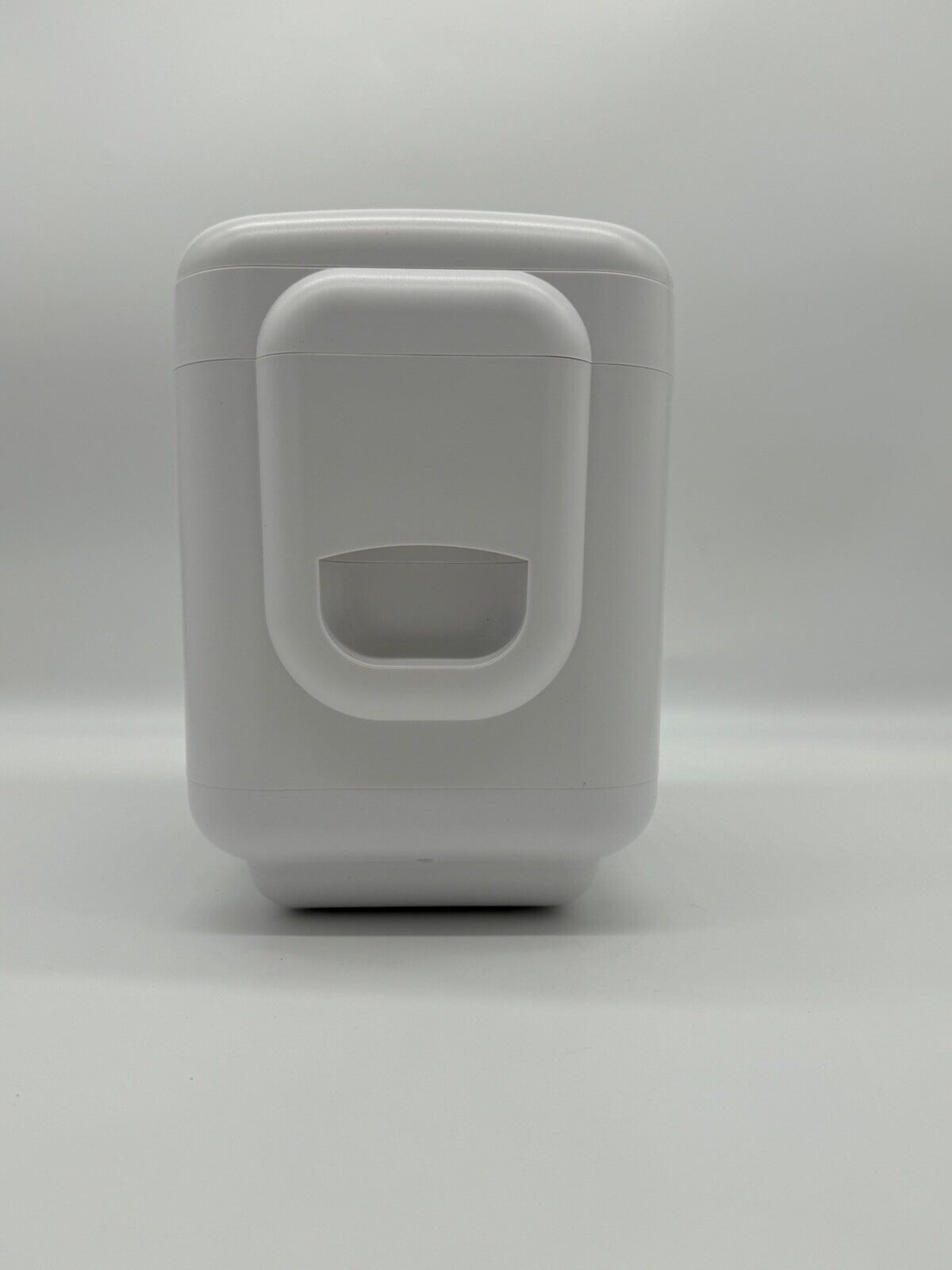 CROWNFUL Mini Fridge,4Liter/6 Can Portable Cooler and Warmer Personal Fridge