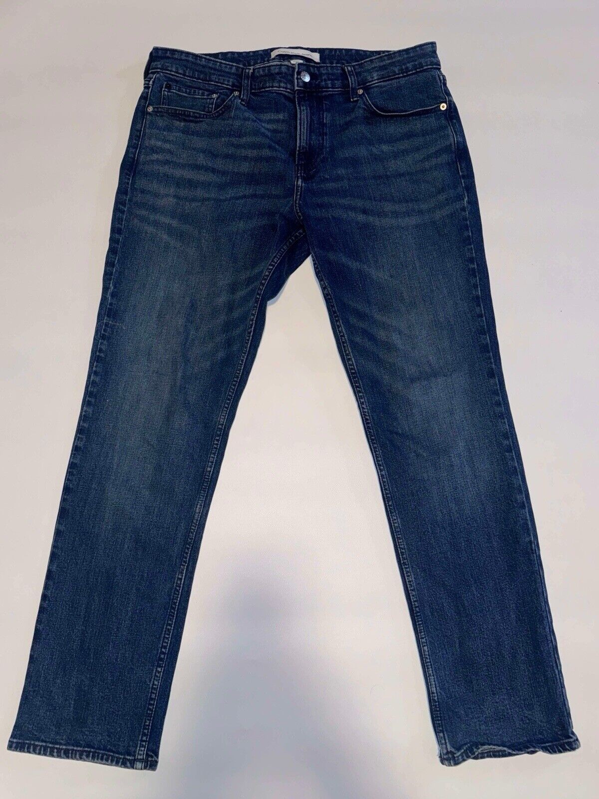 Calvin Klein Straight Leg Jeans Mens 34 x 30 Medium Wash Denim Pants