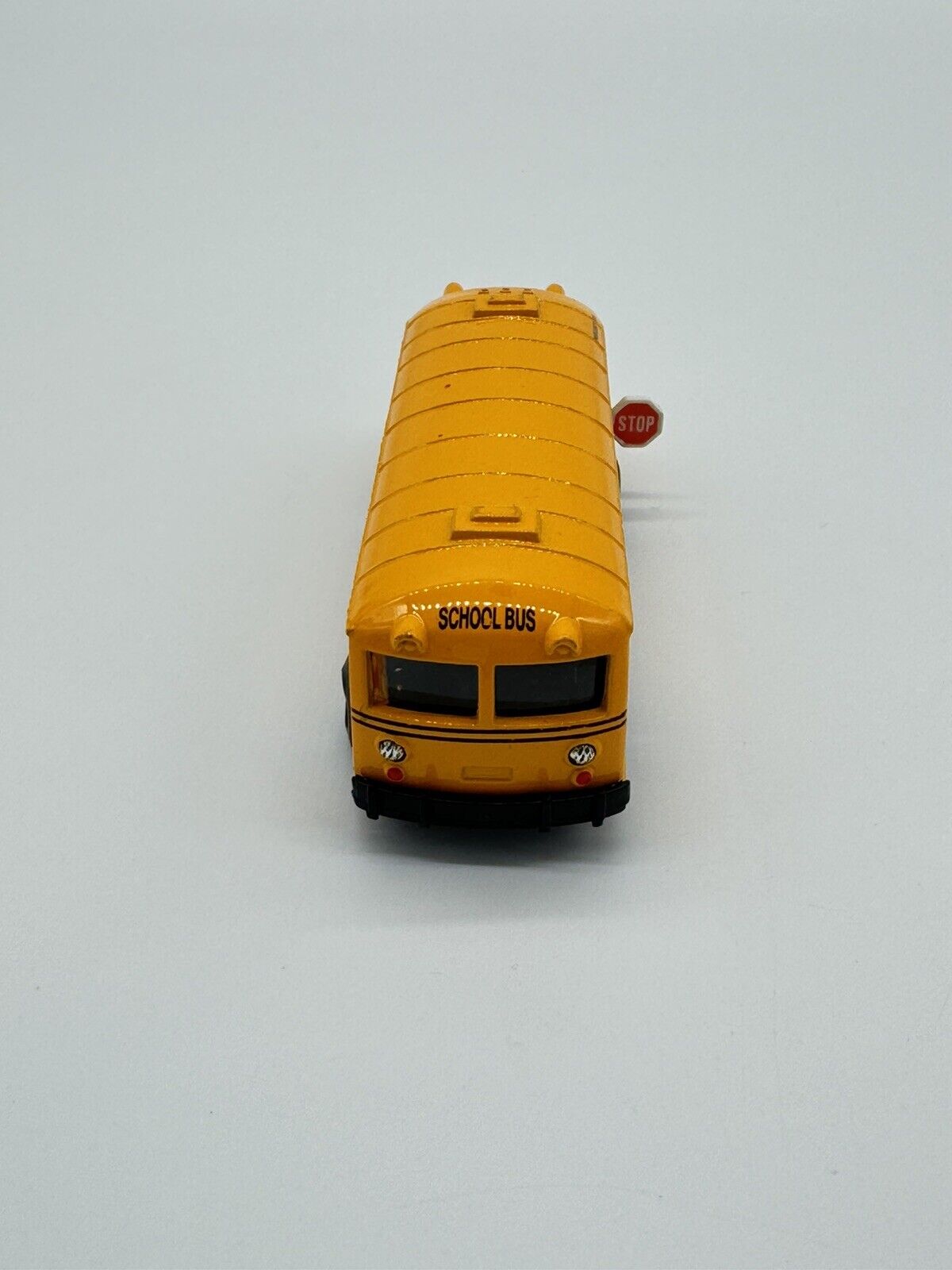 Classic Diecast School Bus with Pullback Action