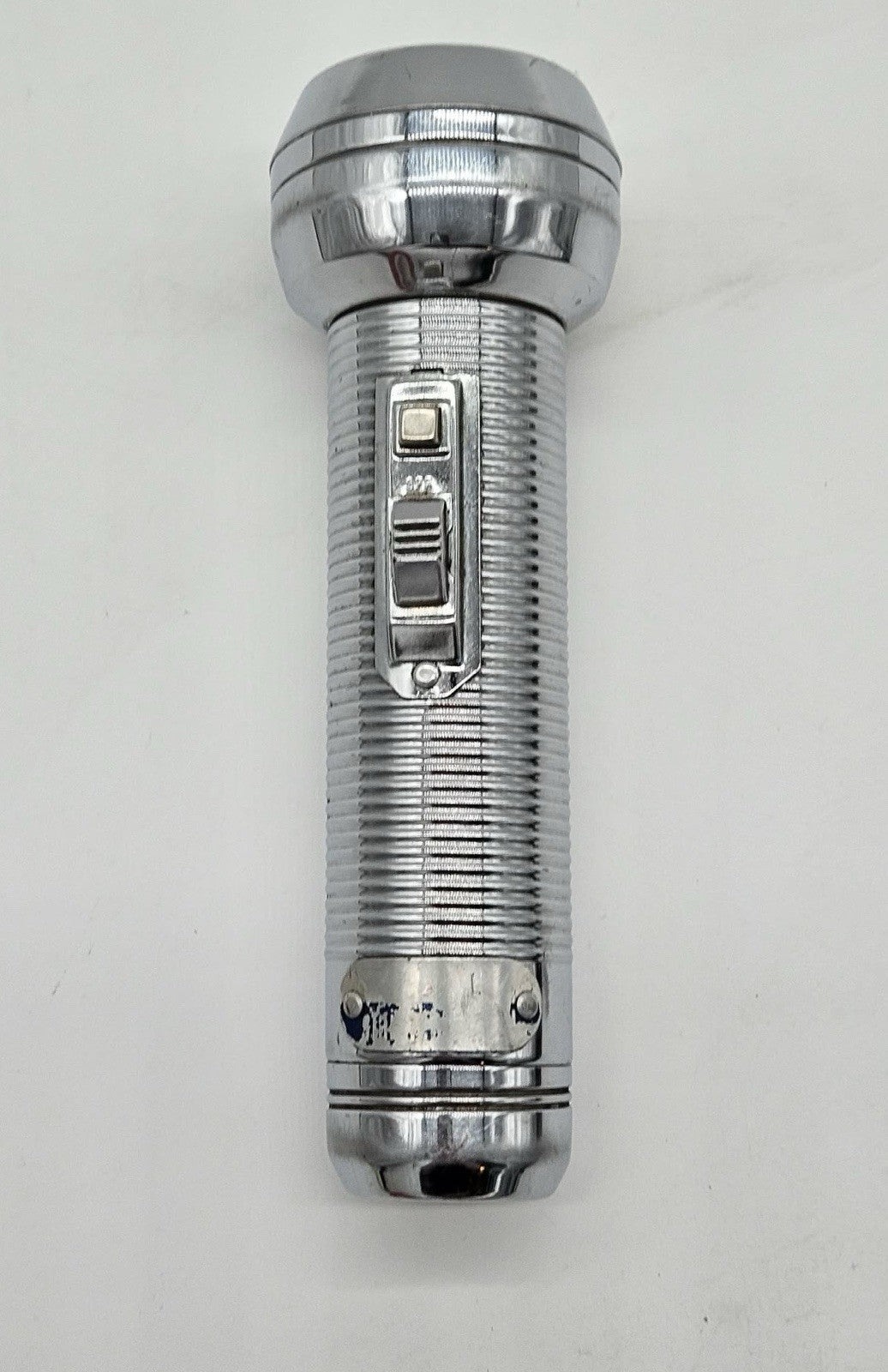 vintage working Rayovac Sportsman premium grade 2 D-cell metal flashlight USA