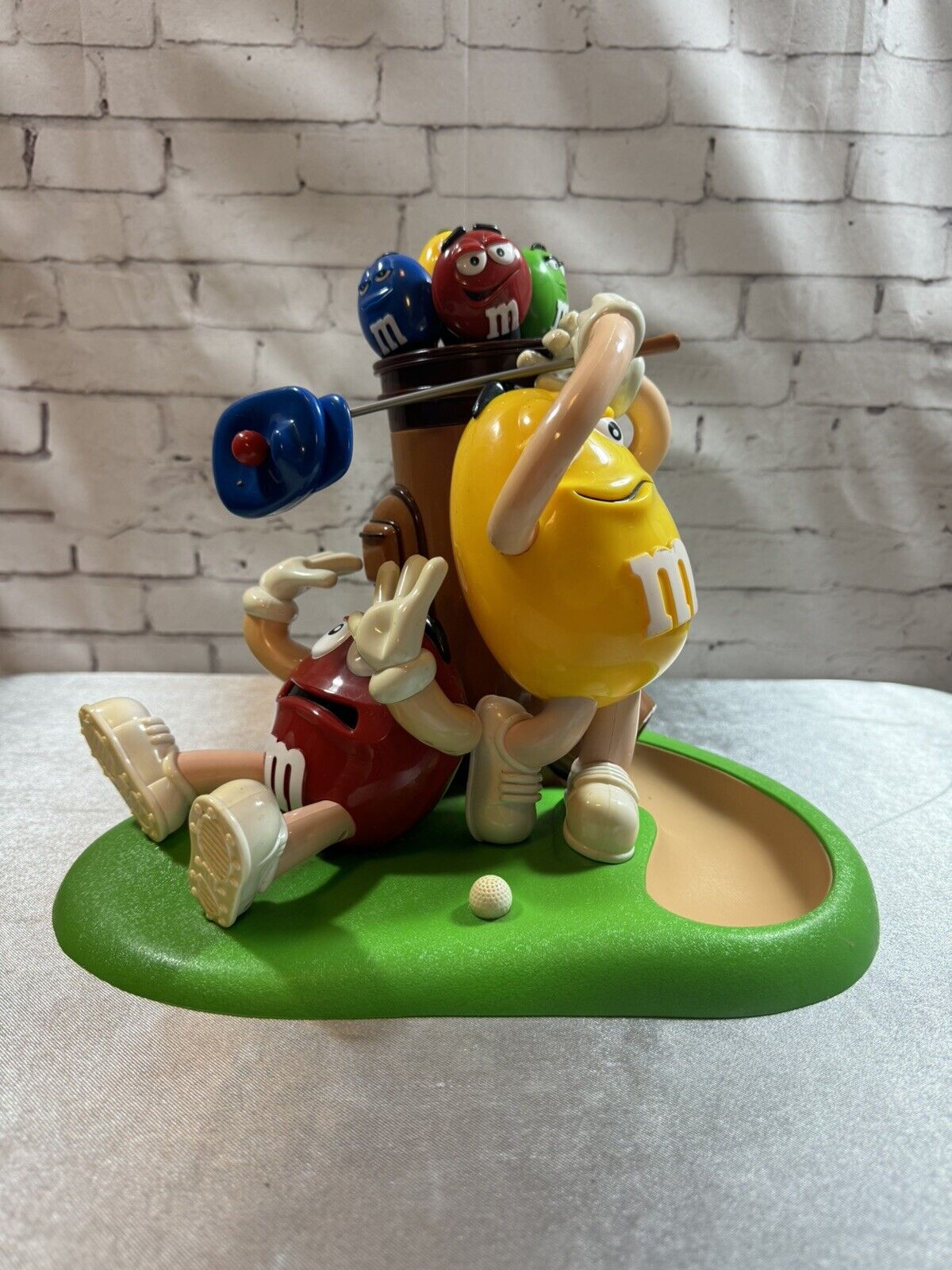 Vintage - MM M&M's Mulligan-ville Golf Collectible Candy Dispenser Yellow Red