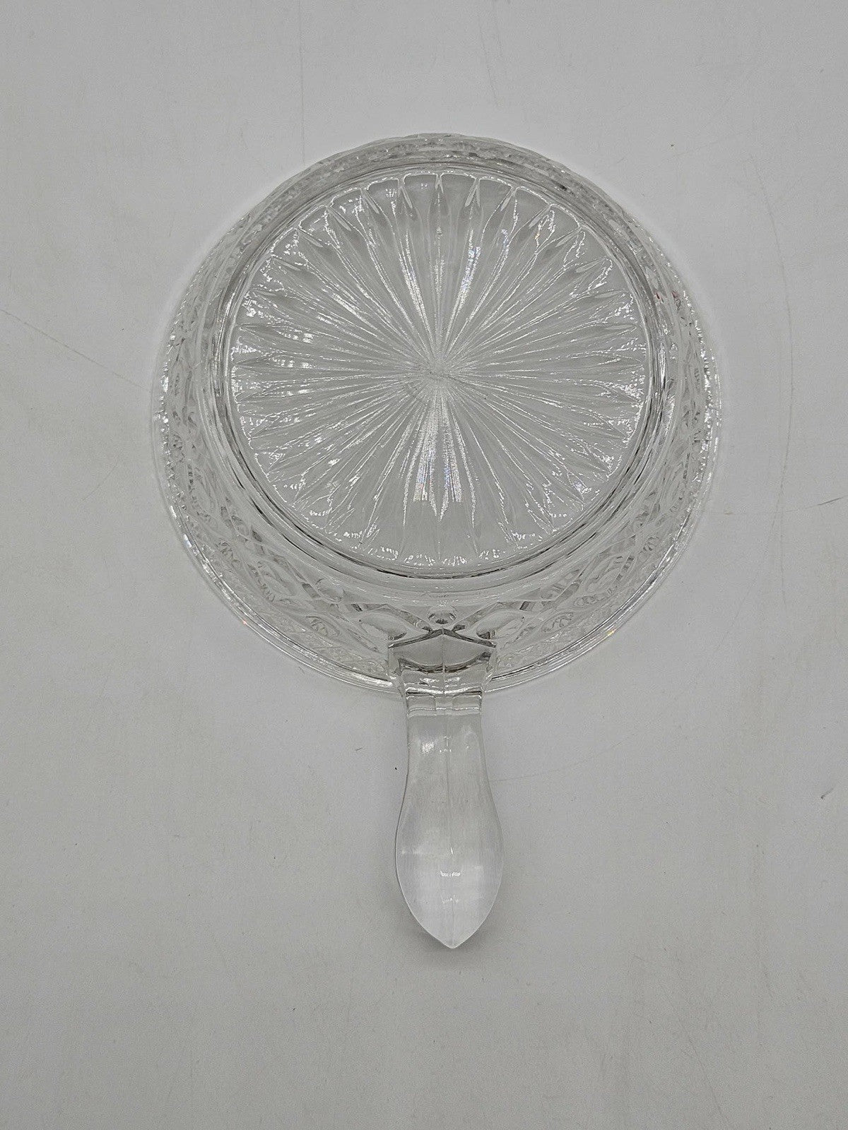 IMPERIAL GLASS CO. CAPE COD CRYSTAL #160/181 5-1/2" DIAMETER HANDLED SPIDER DISH