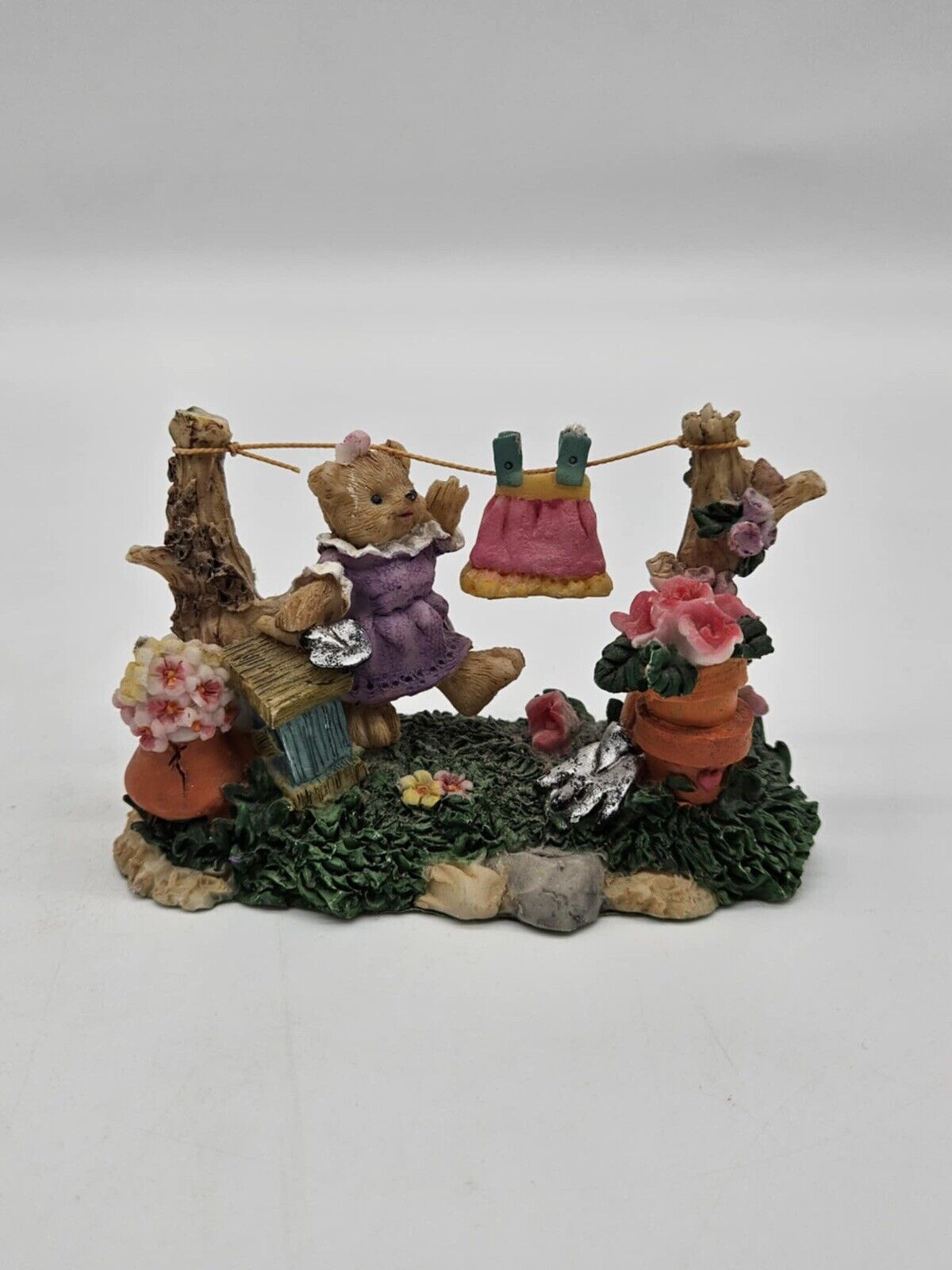 K’s Collection Vintage Ceramic Bear Laundry Figurine