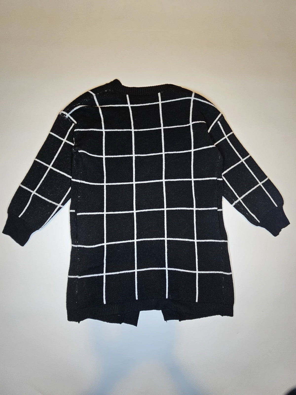Time and Tru Black White Grid Open Cardigan Women’s S