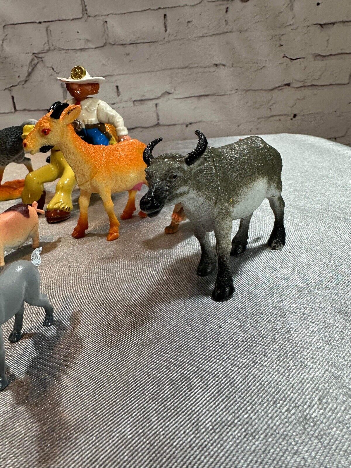 LOT Of 13 Vintage Plastic Toy Animals