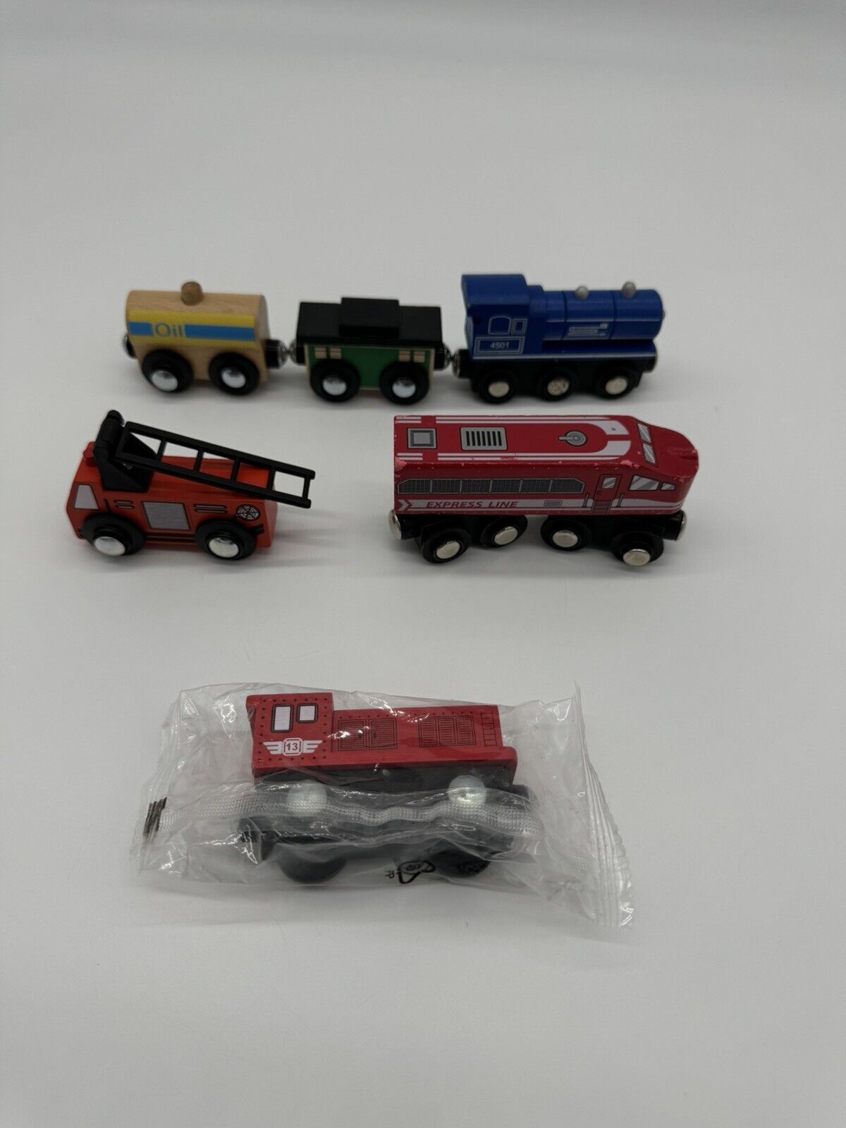 Vintage magnetic wooden train car toy lot of 6