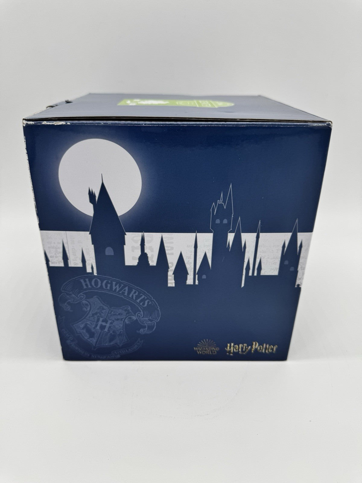 Scentsy Harry Potter Hogwarts Castle Full Size Wax Warmer - New in Box!