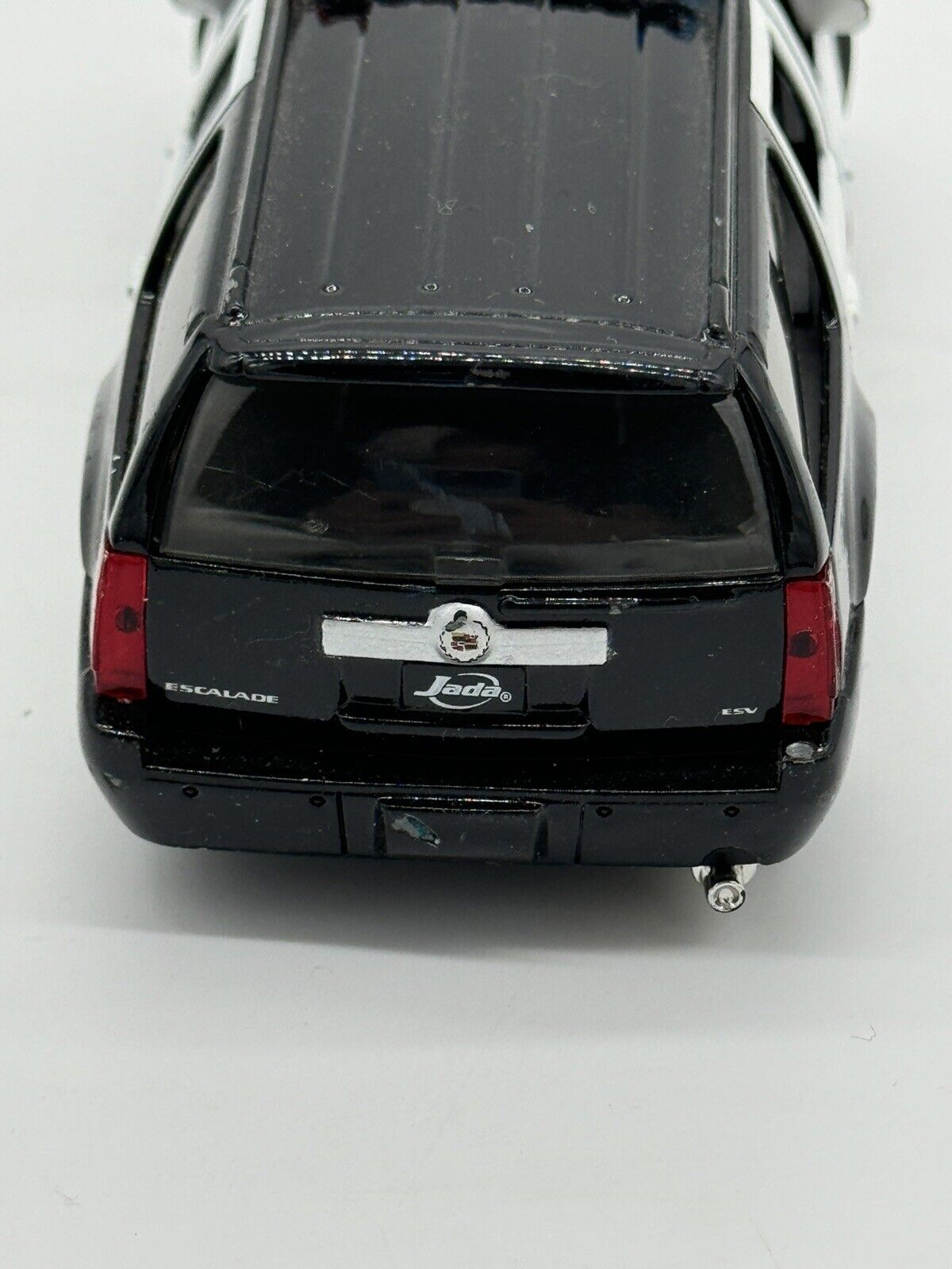 Jada Toys 2007 Cadillac Escalade Police Vehicle 1:32 Die Cast  MTY 005