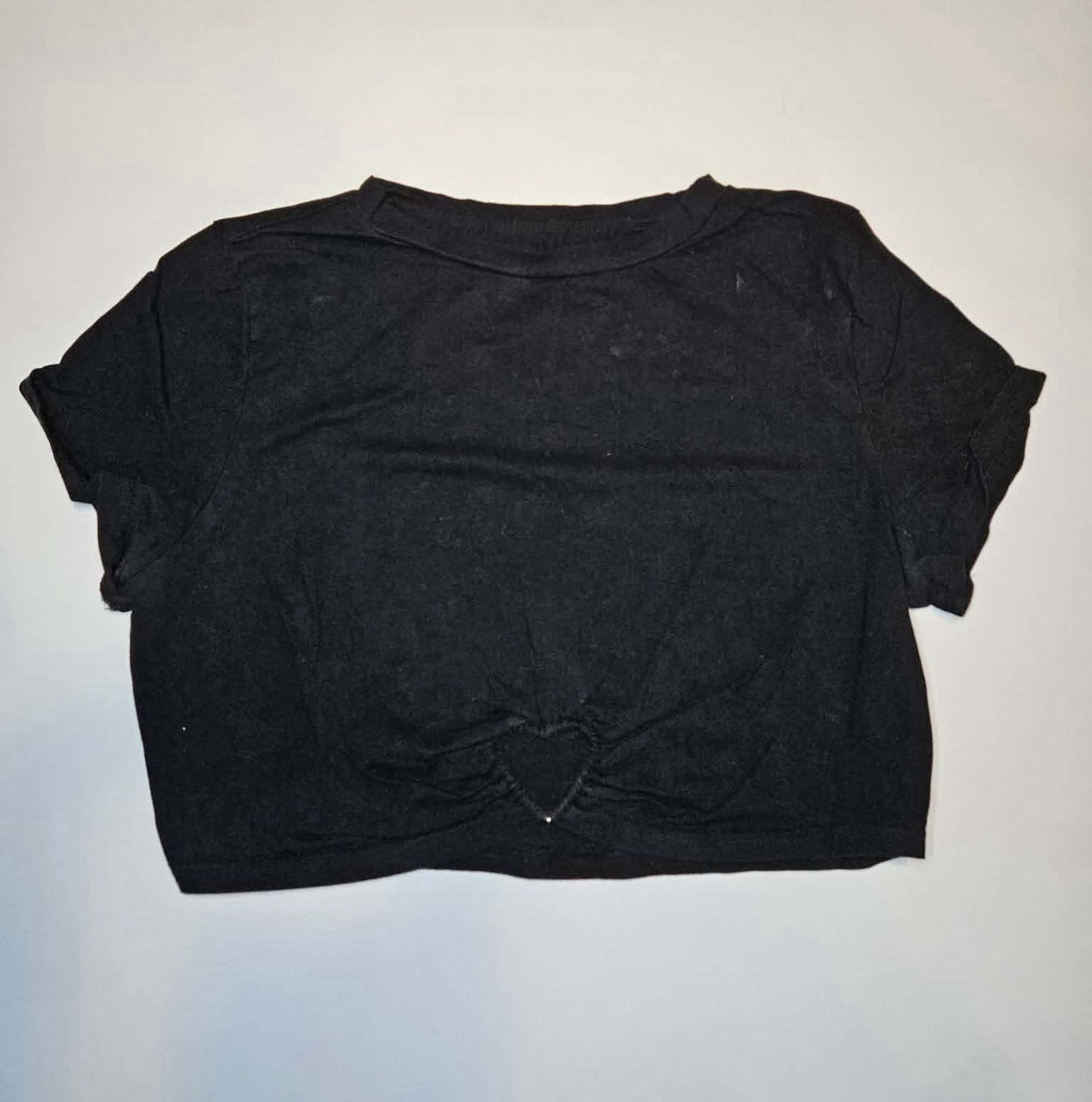 Black Heart Cutout Crop Top Tee – Size XL
