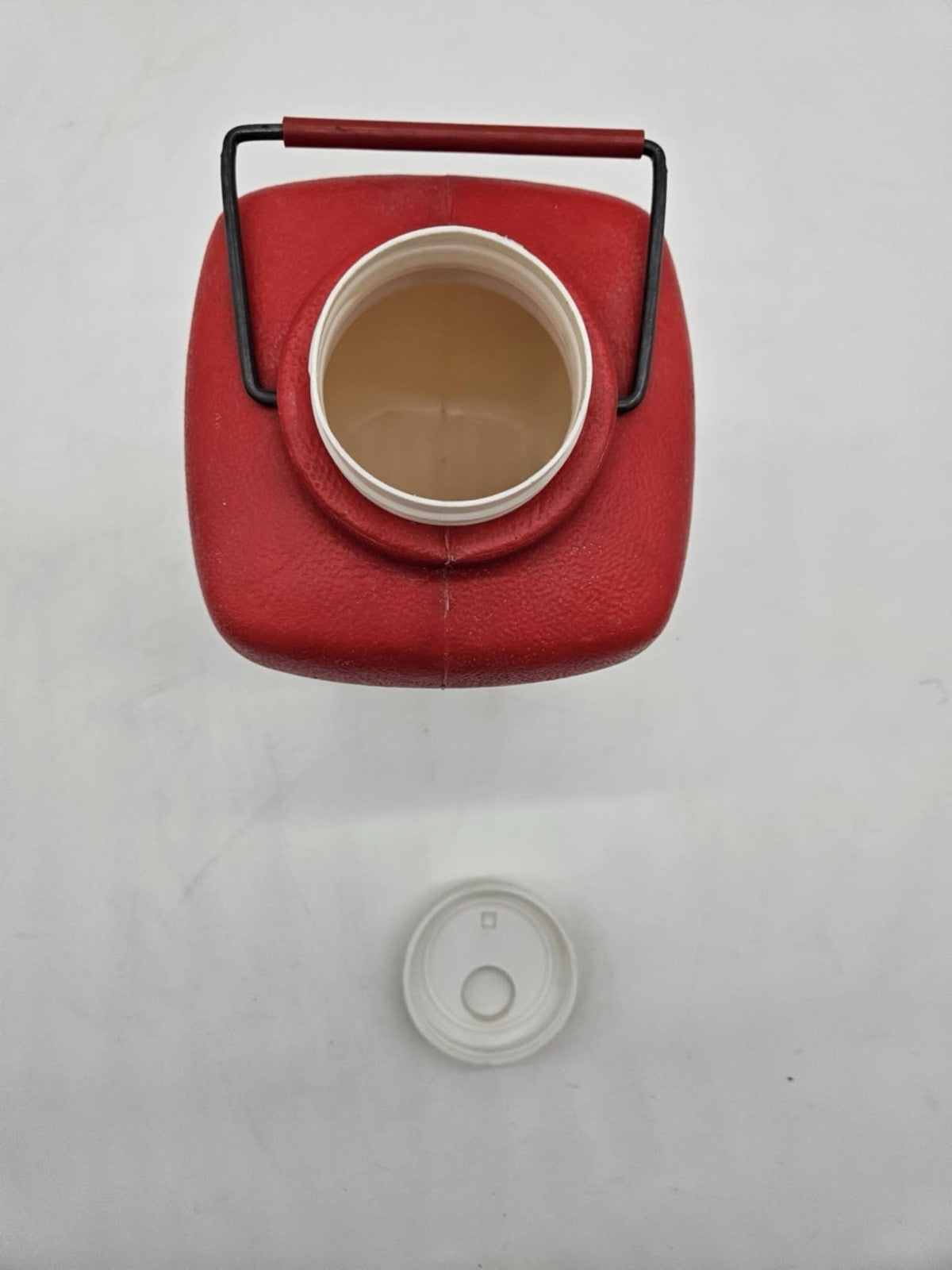 VTG Insulated Jug Hamilton Skotch Pacer Keeps Hot Or Cold L-337-65R Red White