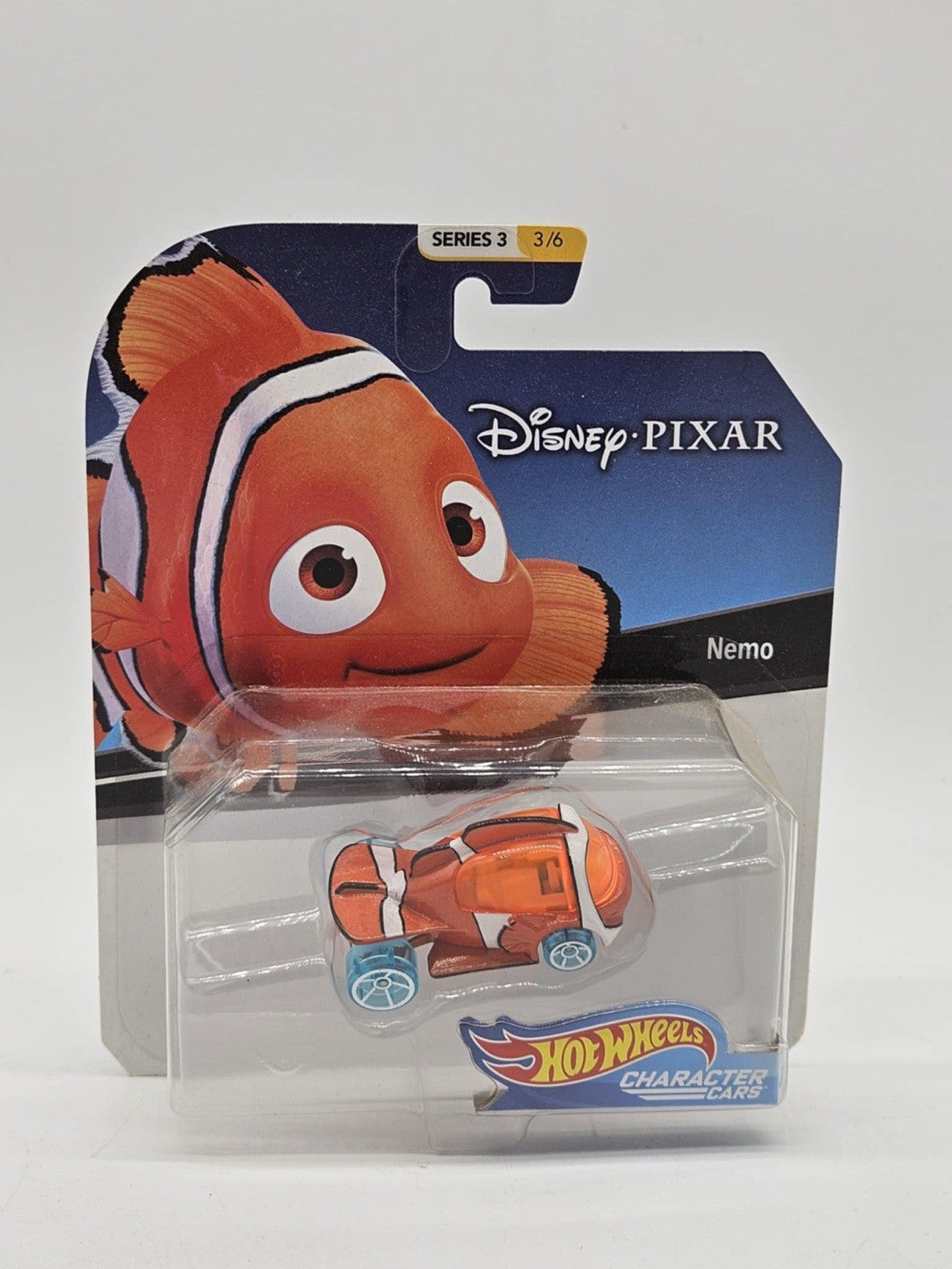 Hot Wheels Disney Character Car Hot Wheels NEMO Series 3  BRAND NEW Clown Fish