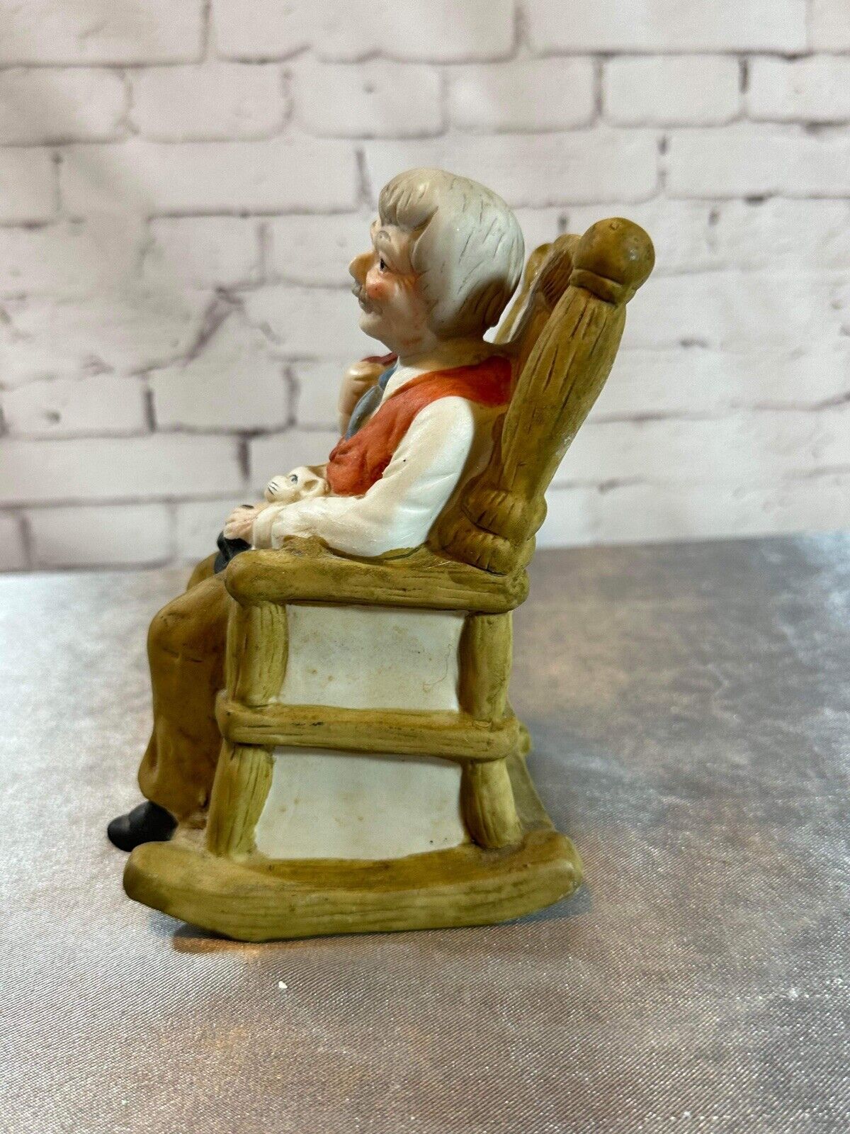 Vintage Ceramic Figurine Old Man In Rocking Chair Smoking Pipe VFG