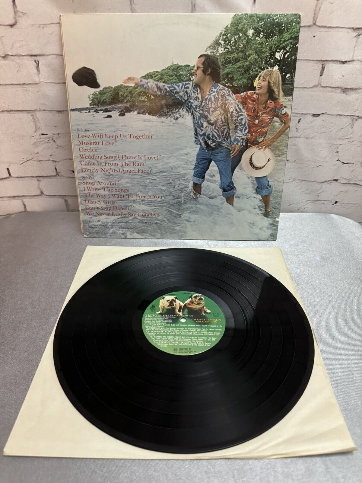 Vintage Captain & Tennille's Greatest Hits (1977) Vinyl LP