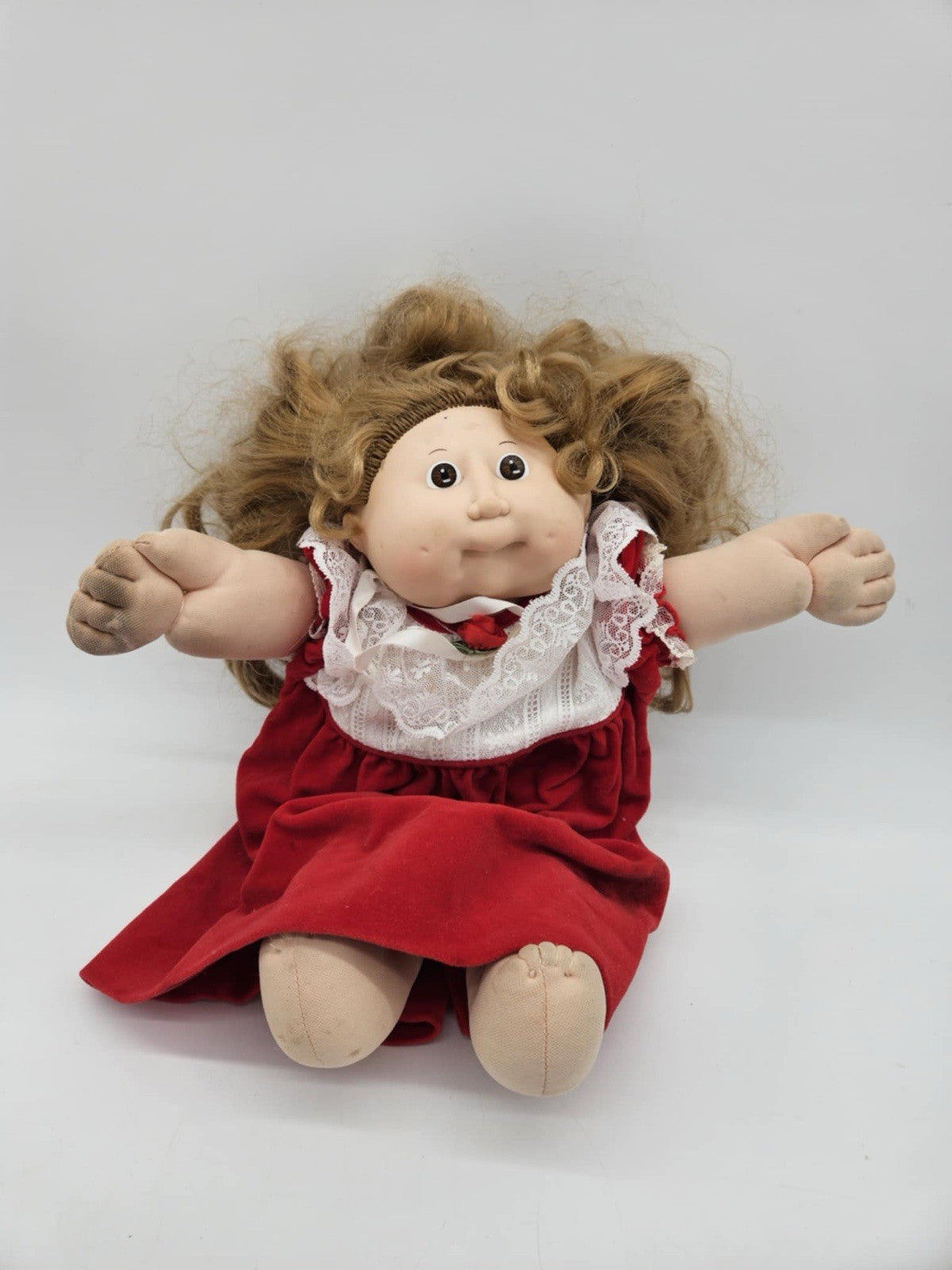 Cabbage Patch Kids Doll 1978,1982 signed in Red Ink Xavier Roberts, PA-1044