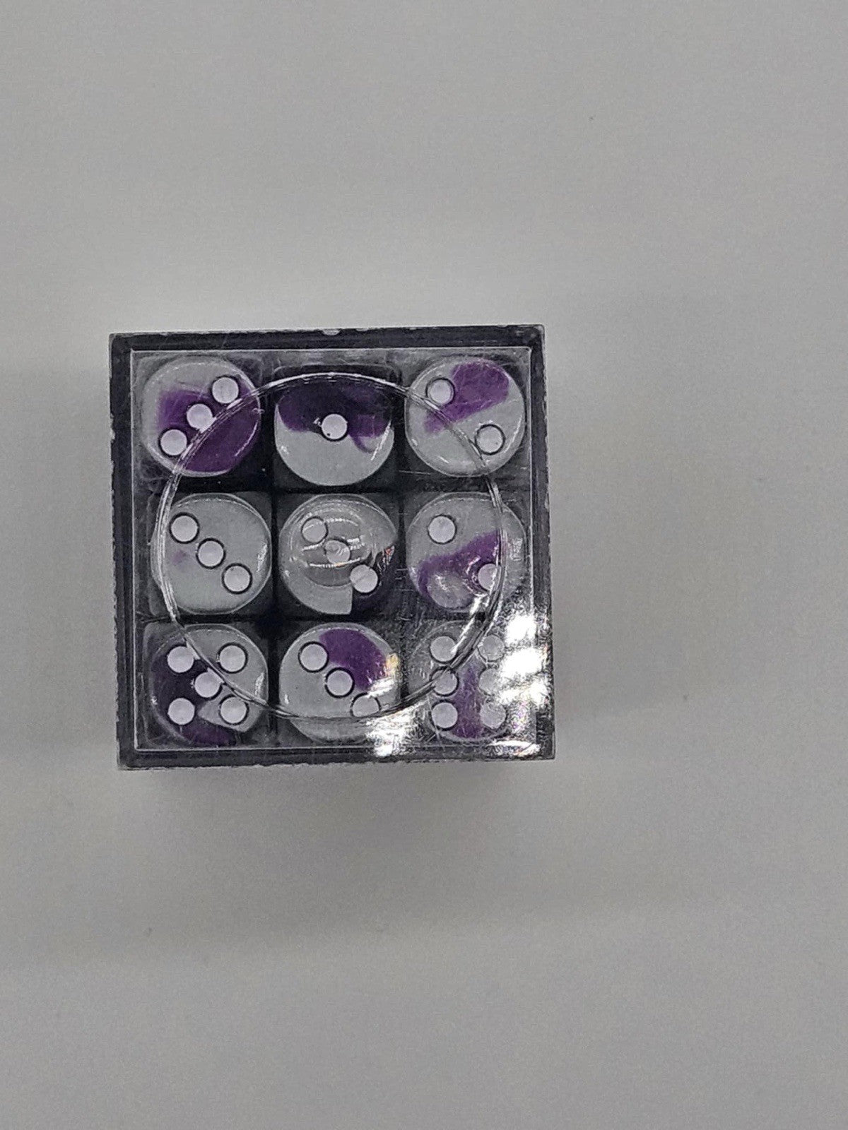 D6 Sets Swirled Gemini: 12mm D6 Purple Steel/White (36)