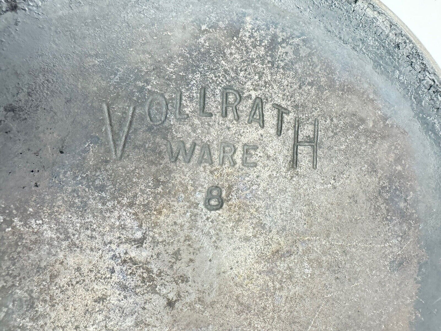 ANTIQUE VOLLRATH #8 COWBOY CAMP FIRE CAST IRON SKILLET PAN FRYER EDGE HEAT RING