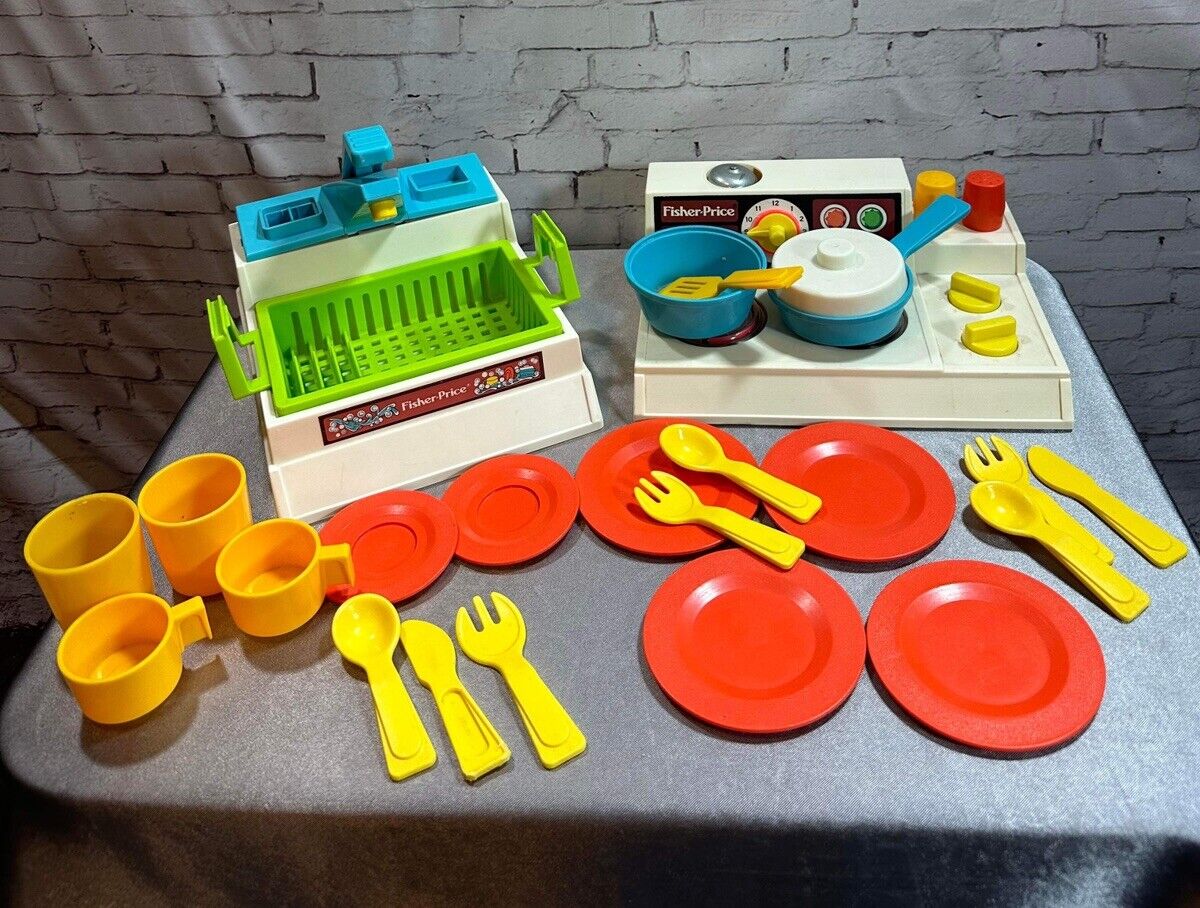 Vintage Fisher Price Fun With Food Magic Burner Stove & Sink Set