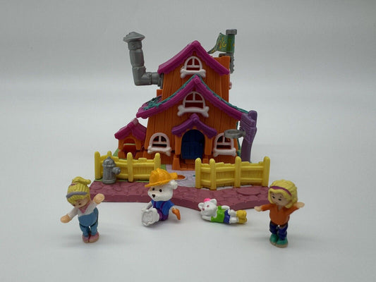 Polly Pocket 1994 Bluebird Animal Wonderland Dog House Playset COMPLETE