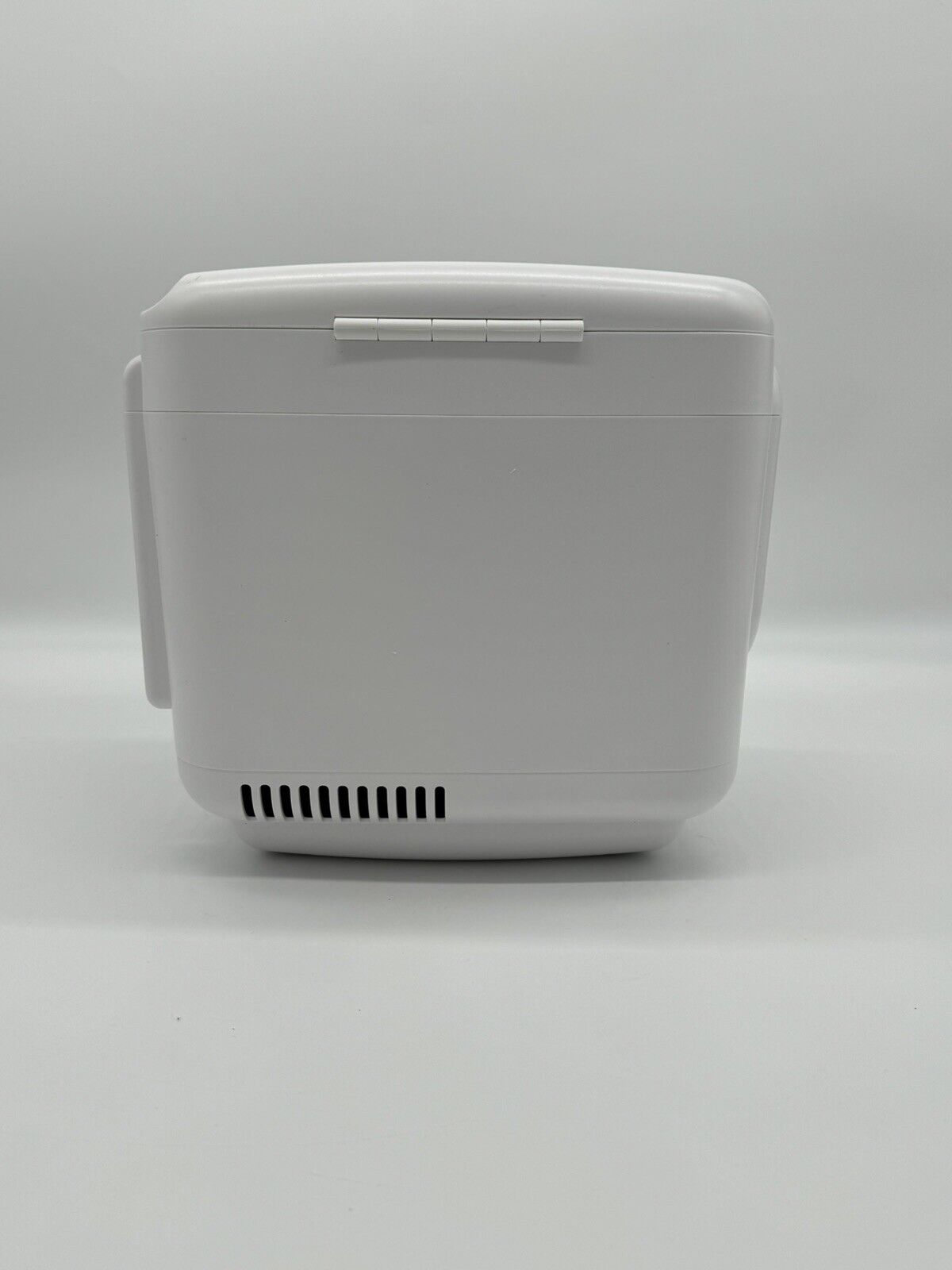 CROWNFUL Mini Fridge,4Liter/6 Can Portable Cooler and Warmer Personal Fridge