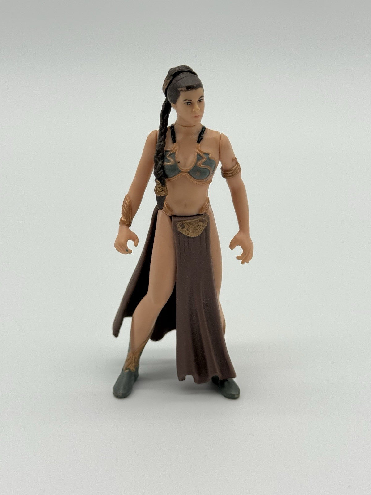 Star Wars 1997 Princess Leia Organa Jabba’s Prisoner Figure 3.75 In.