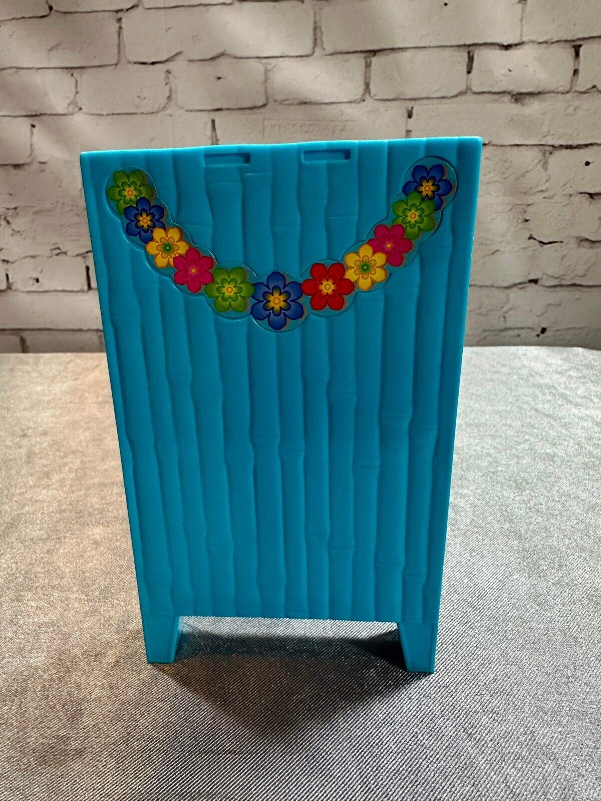 Vintage Huge Lot Barbie 1970s Kitchen, Bedroom, Living room, Salon, & Extras