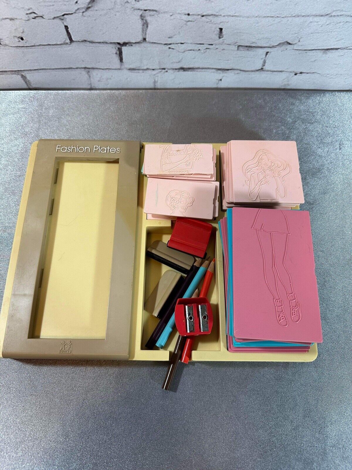 Vintage 1978 Tomy Fashion Plates Double Set of 38 Plates w Holder- Design- Model