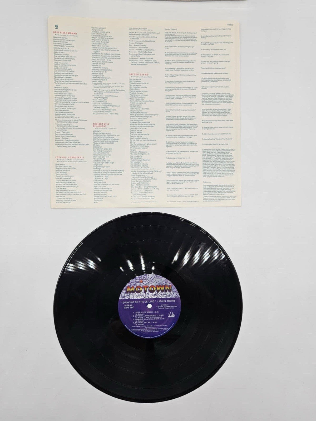 Lionel Richie - Dancing On The Ceiling (LP, Album, Gat)