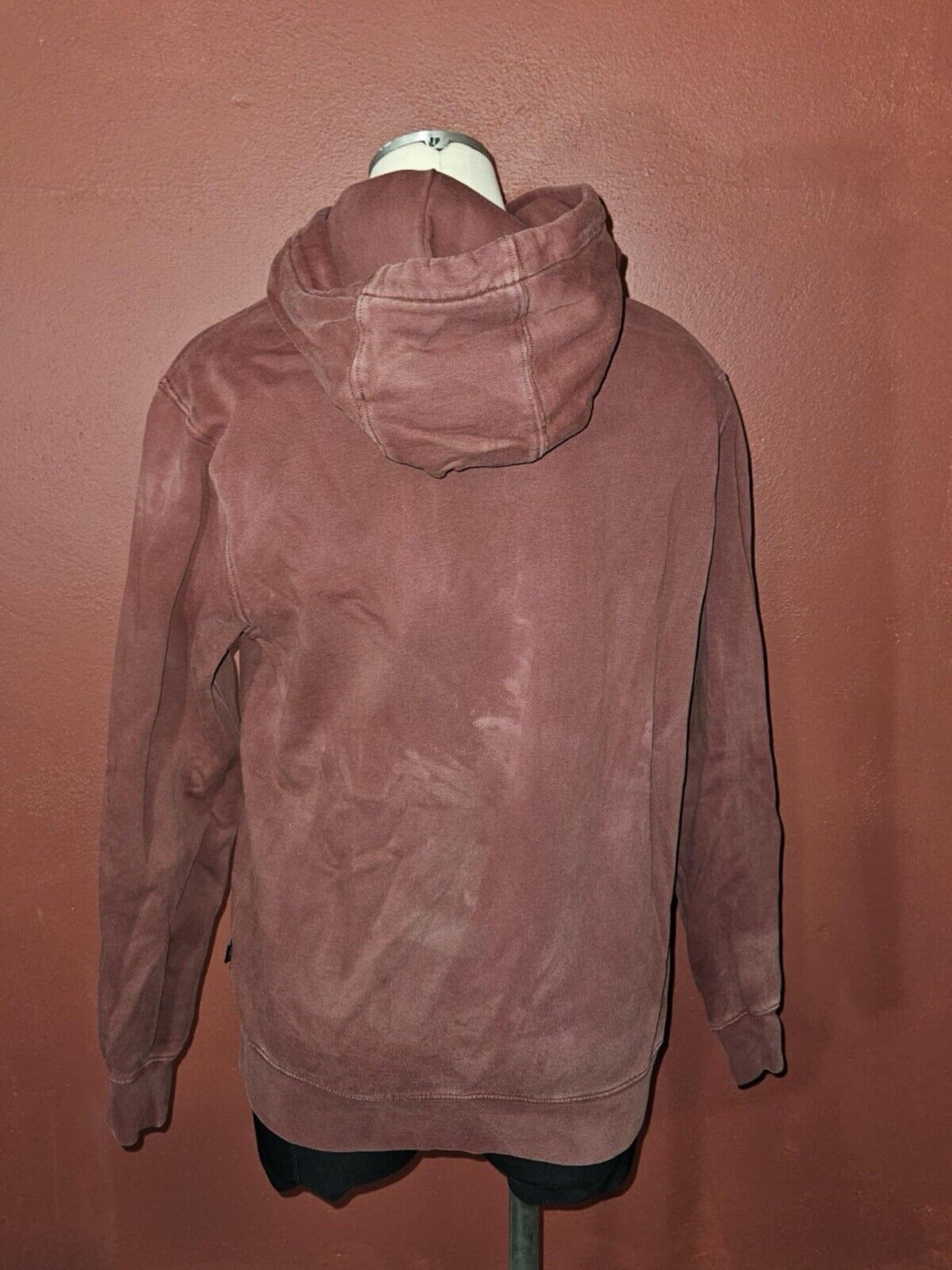 VANS. Faded Maroon Look Pullover Hoodie wih Pocket Front Logo Sz Small