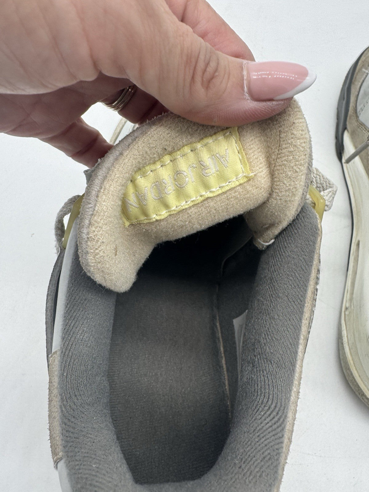 Size 10 - Jordan 4 Retro SE Low Craft