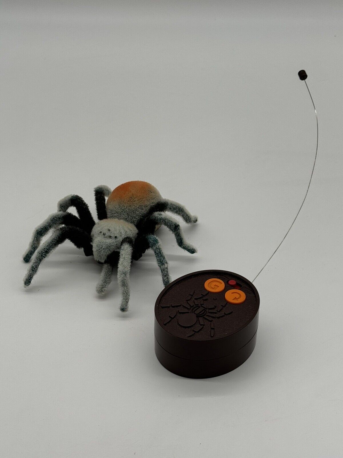 Remote Control 3-Function Crawling Tarantula