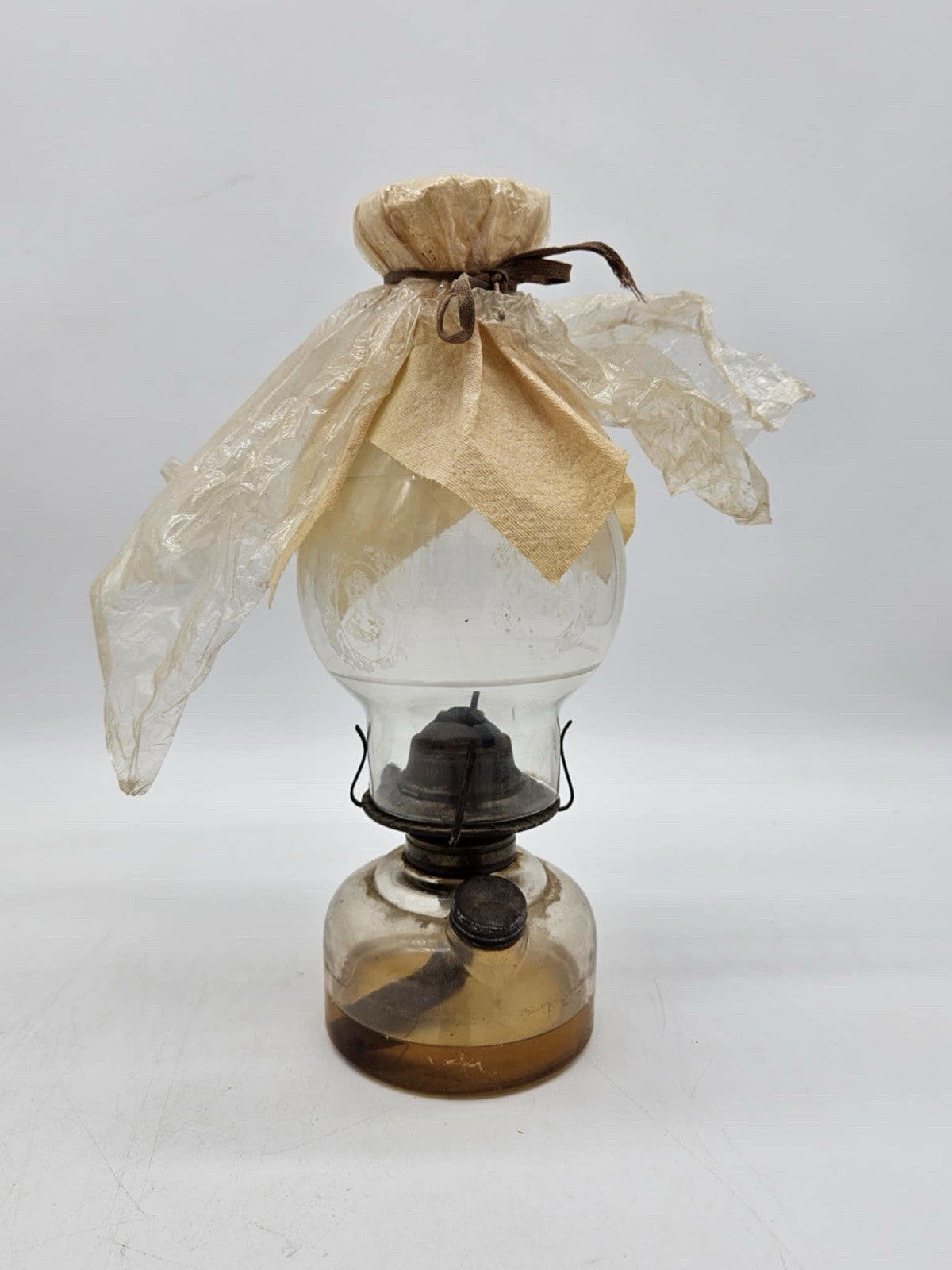 Original Vintage Oil Lamp Excellent Condition Fully Working