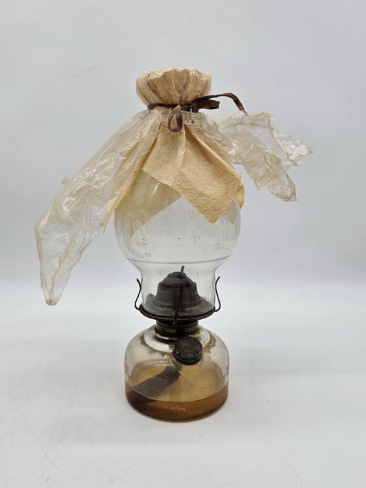 Original Vintage Oil Lamp Excellent Condition Fully Working