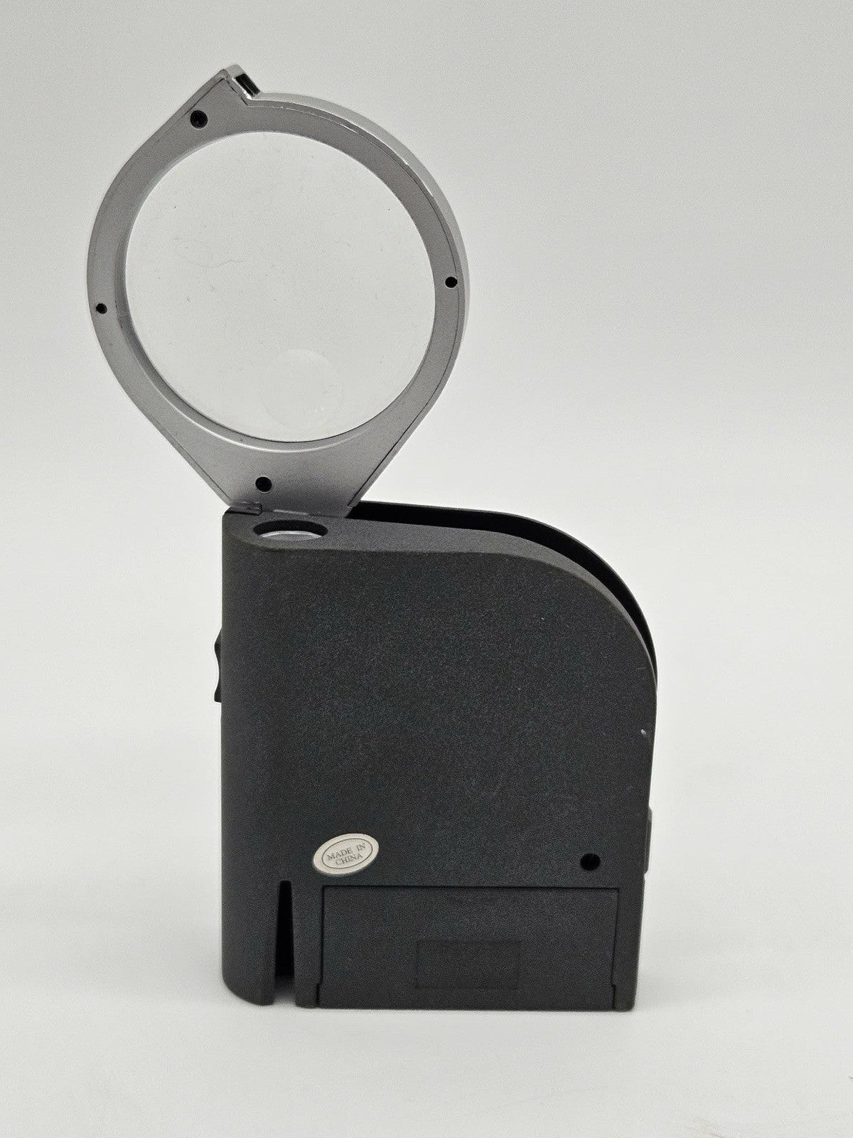 Vivitar Folding Illuminated Pocket Magnifier Loupe Portable Viewer
