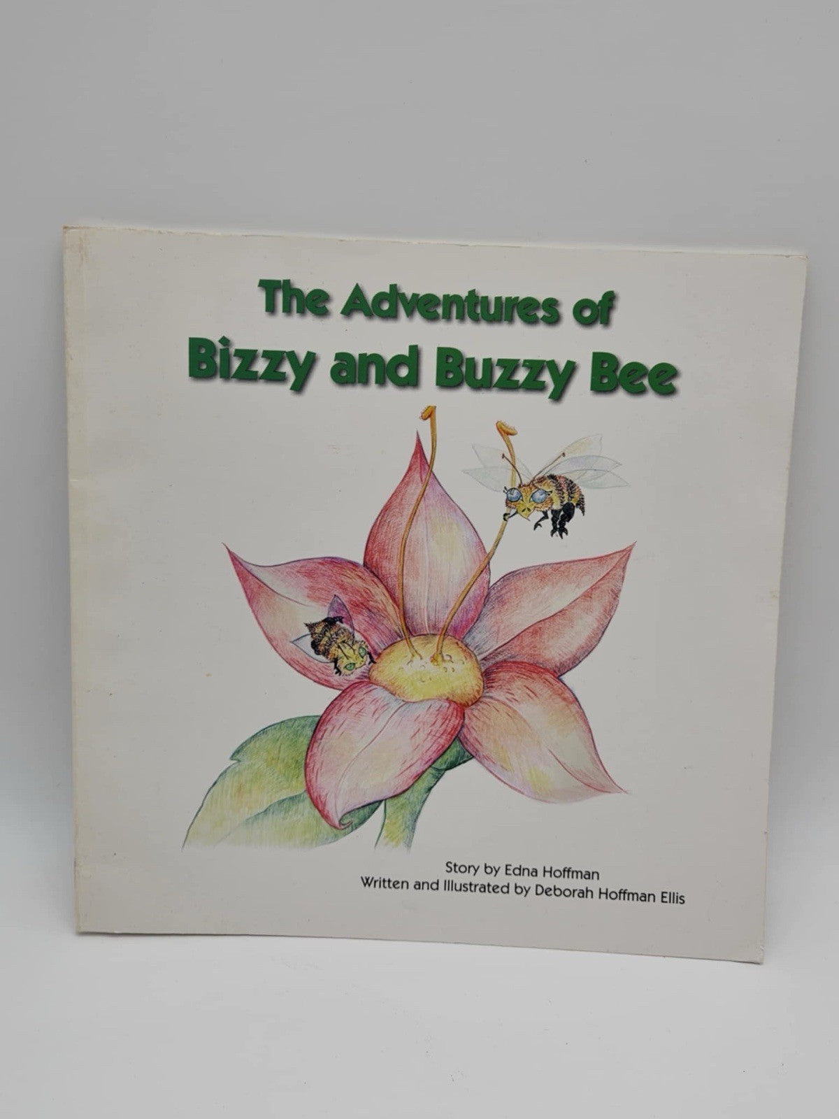 RARE Edna Hoffman Story Book BIZZY BUZZY BEE & WILLA THE WORM