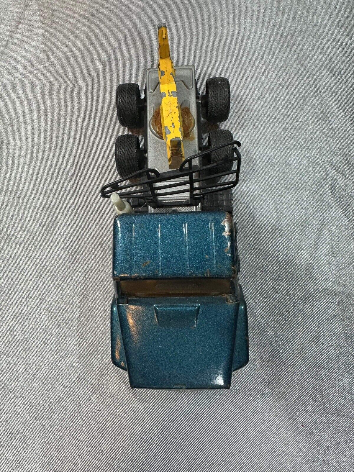 RARE Blue ERTL #3608 International Logging Truck Semi Tractor USA CAB ONLY