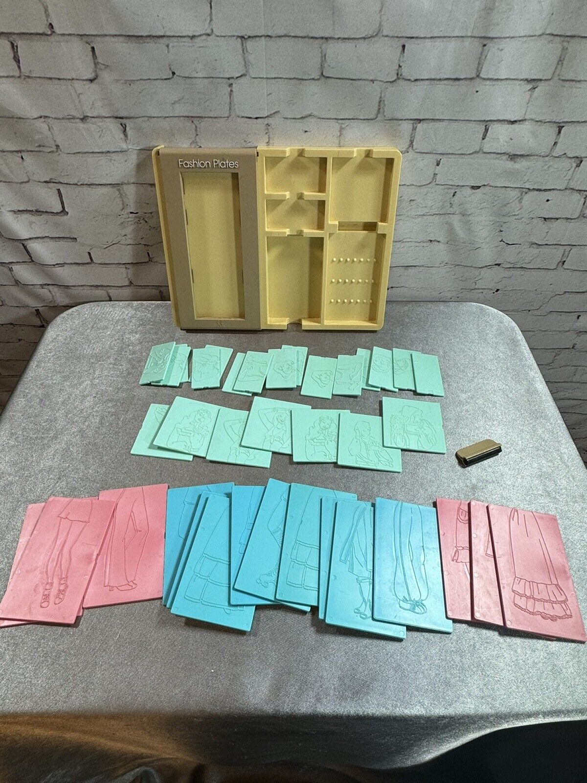 Vintage 1978 Tomy Fashion Plates Set of 37 Plates w Holder- Design- Model