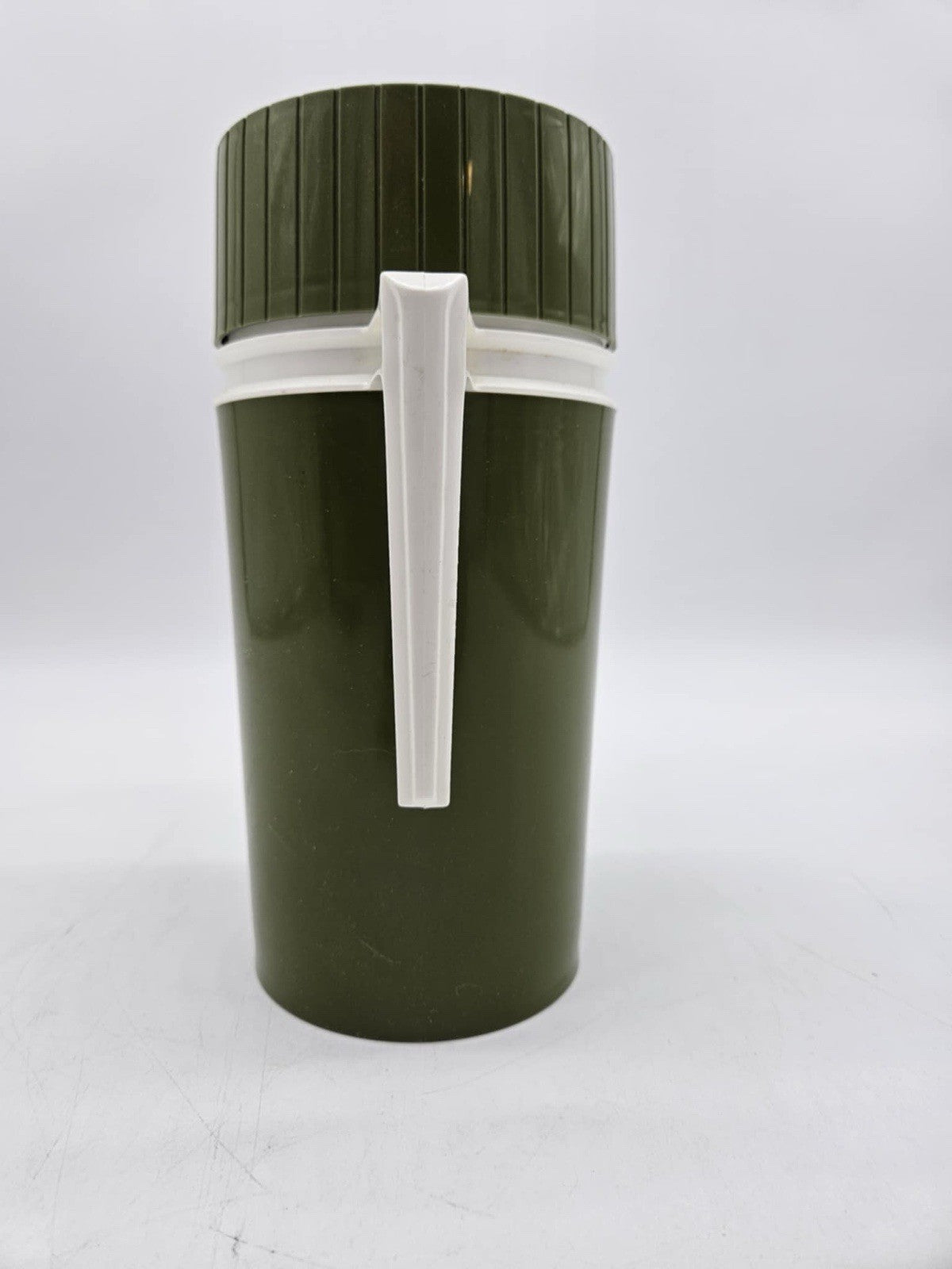 Vintage Thermos Pint Size Model 7202 Green Insulated Travel Thermos