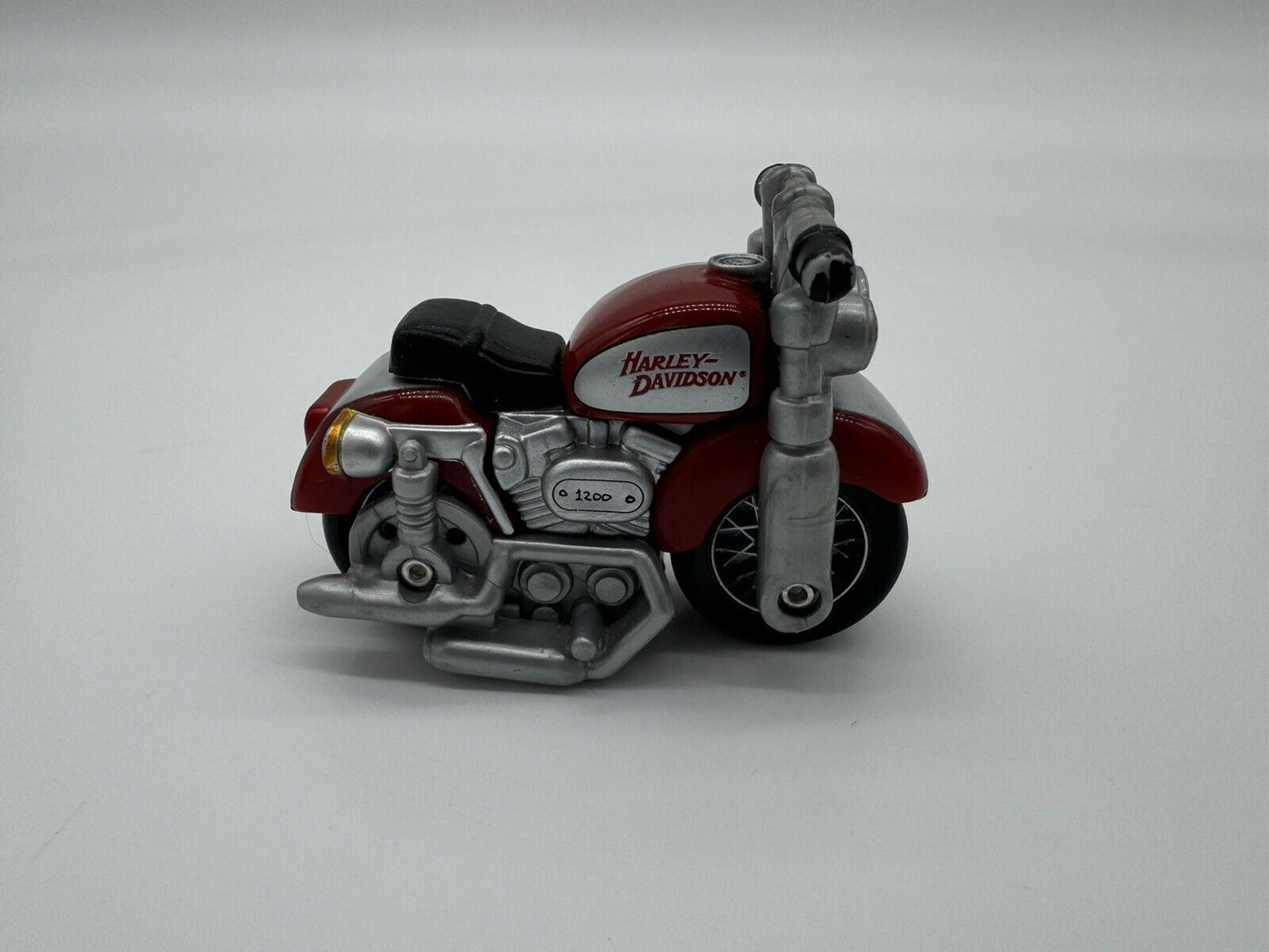 Set of 2 Maisto Cycle Town Harley Davidson Mini 2" Motorcycles Fatboy Vehicles