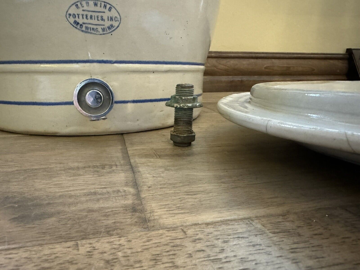 Large Rare Antique REDWING 5 Gallon Stoneware Water Cooler Dispenser w/Lid