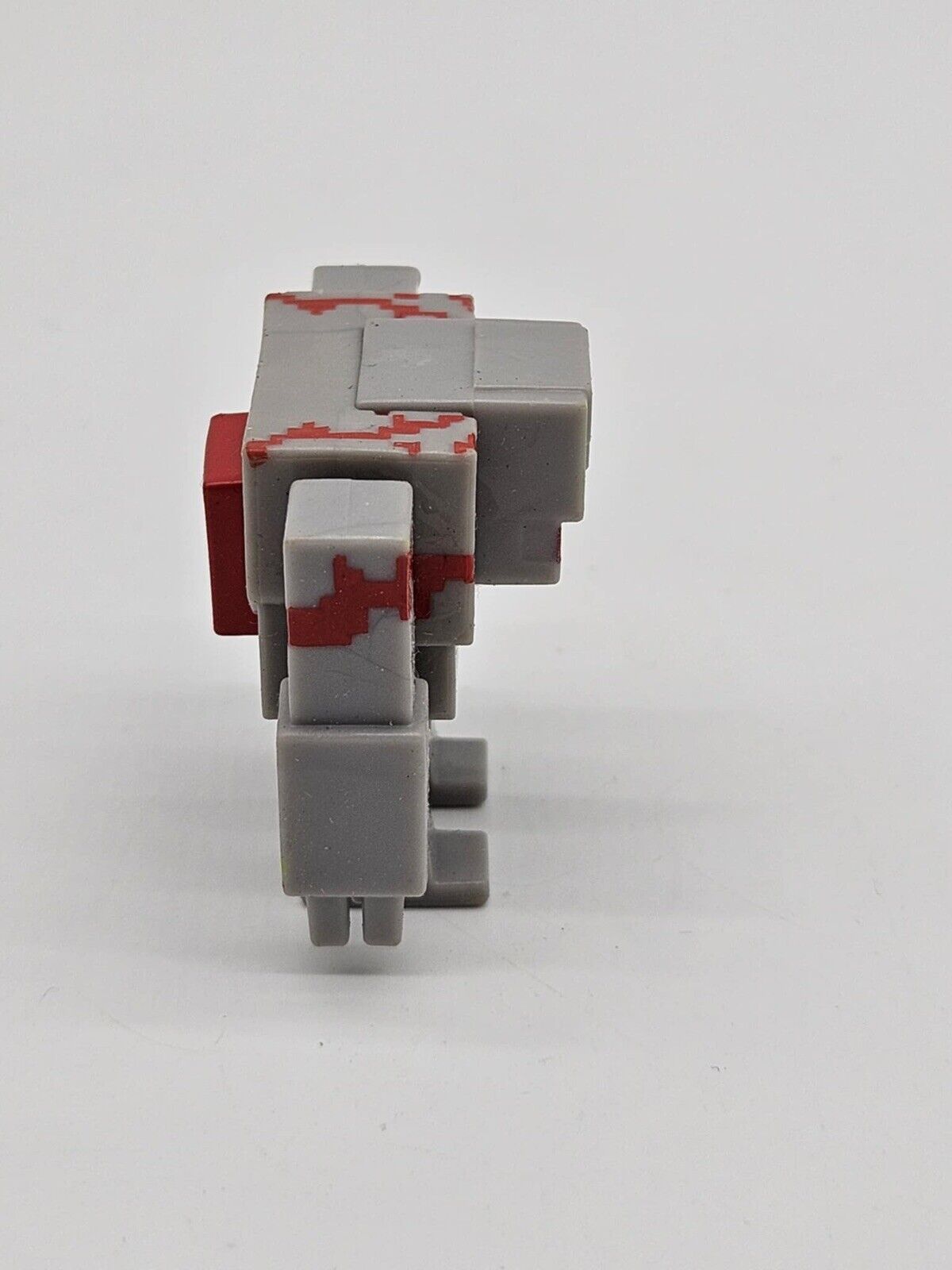 MINECRAFT Mystery Mini Figure Dungeon Series 20 Redstone Golem NEVER PLAYED WITH