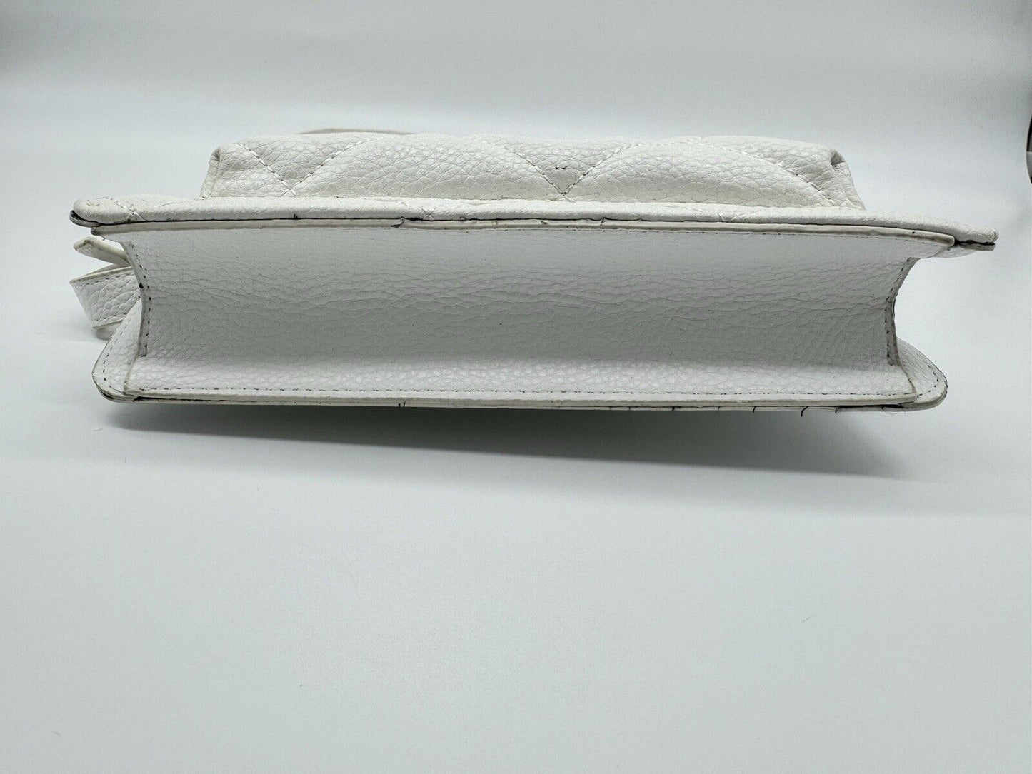 Steve Madden Bbrynn Crossbody Bag White Quilted Chain Bag Adjustable Strap Purse