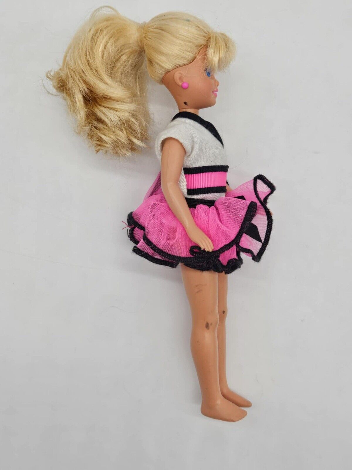 Vintage 1991 Barbie skipper & 1992 Barbie Todd w/ NRFB Soccer