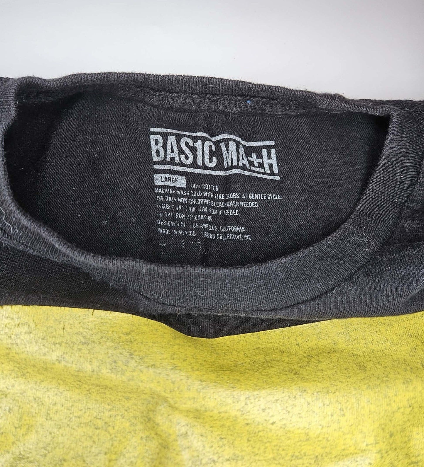 Basic Math “Royalty” Graphic T-Shirt Black Yellow Print Size L