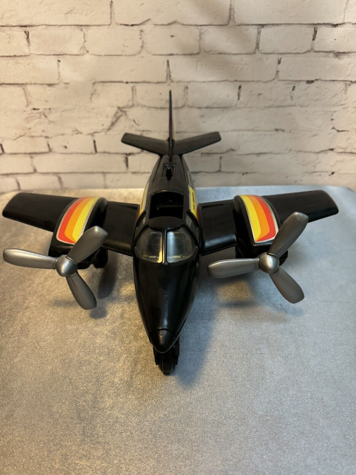Tonka Hand Commander Airplane Black Turbo Prop Plane FULLY FUNCTIONAL