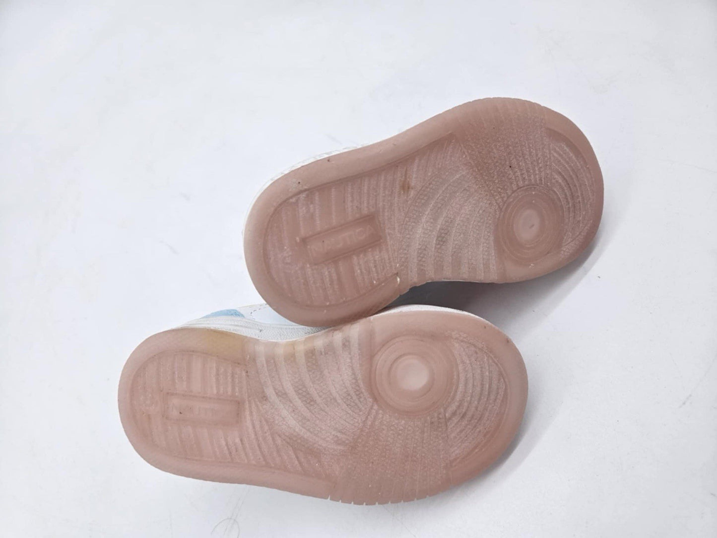 Size 5T Little Girls NAUTICA Sneakers Tennis Shoes White Pink Green