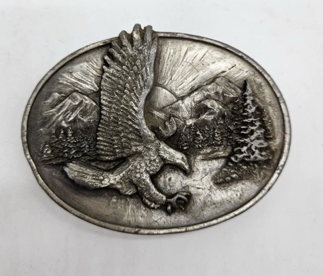 The Eagle - Bird and Symbol of Courage Freedom Siskiyou Vintage 1982 belt buckle