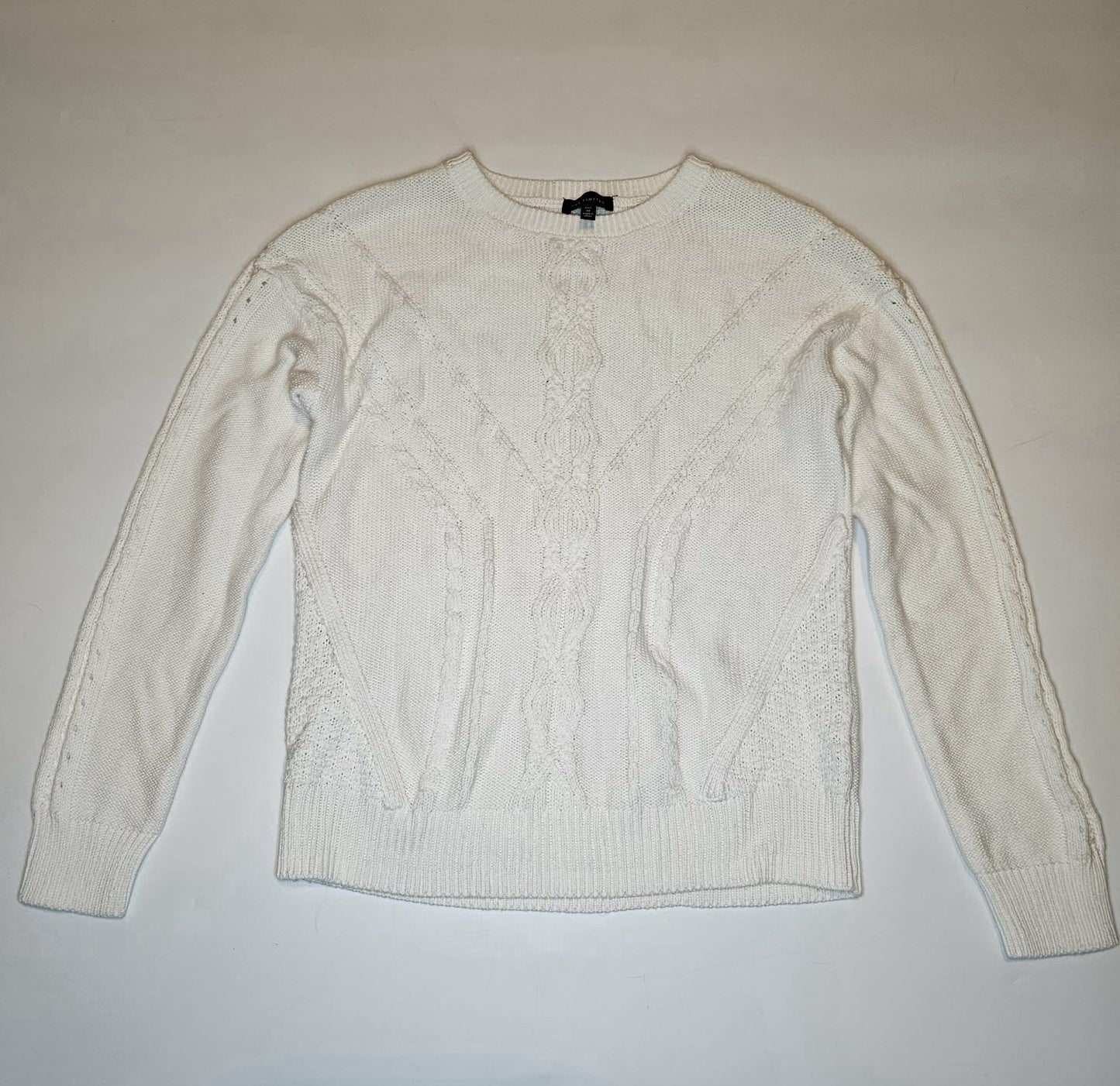The Limited Women’s Cream Cable Knit Sweater Tall Medium