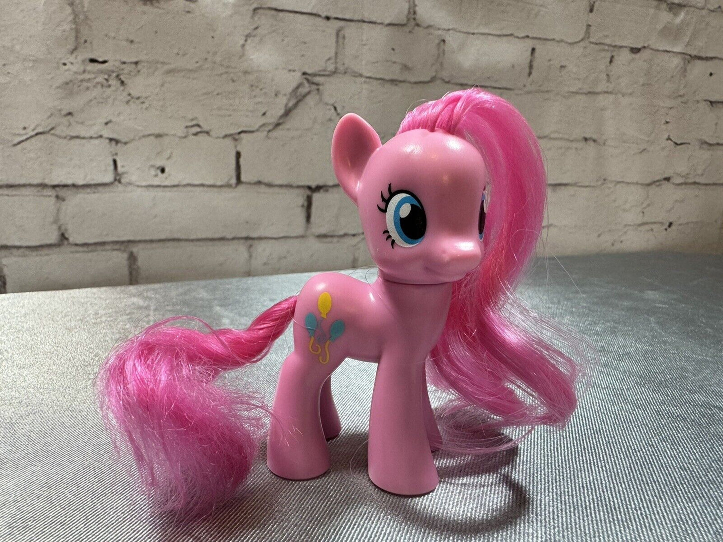 Pinkie Pie. My Little Pony MLP FiM G4. 3" Brushable Figure.