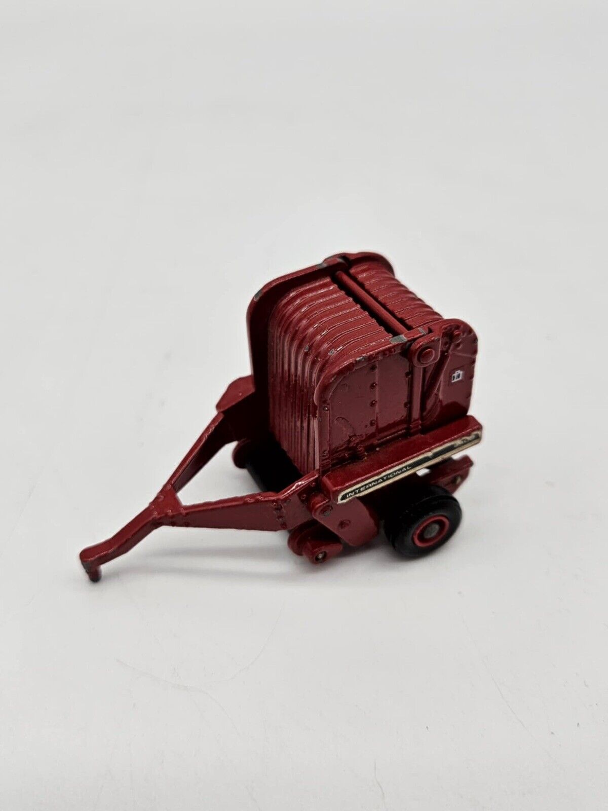 ERTL Case International Harvest Tractors Lot 1:64 Diecast